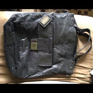 Kenneth Cole purse